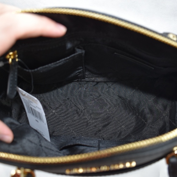 Michael Kors NWT, Black Purse - Picture 3 of 4